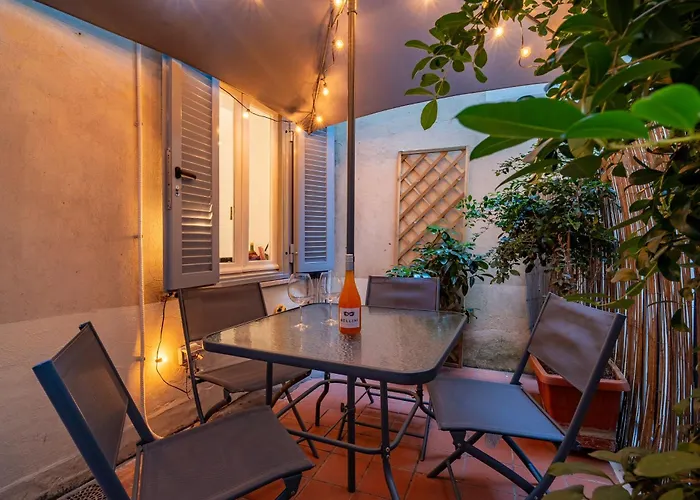 Apartament The Luxury